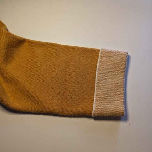 TAHARI SOFT TOP SWEATER Sz SMALL viscose blend CUFFED SLEEVES ZIPPED SIDE SLITS - Picture 5 of 9